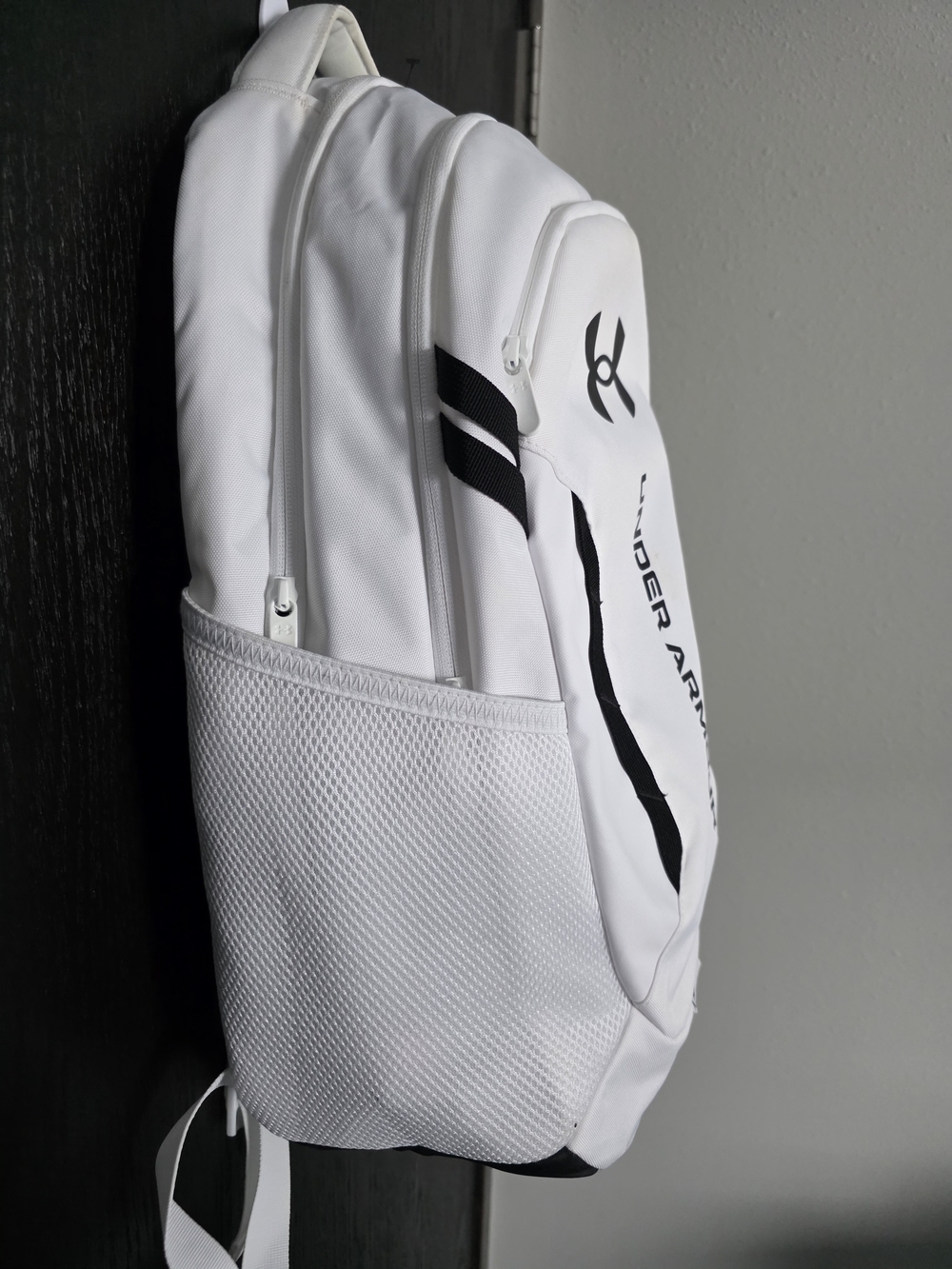 Under Armour White Men's Storm Backpack - Picture 4 of 10